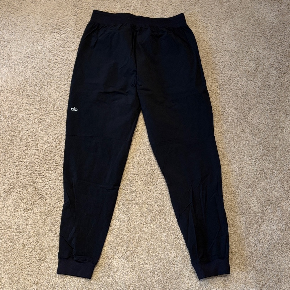 Alo Black Co-Op Pant (Long) - Picture 2 of 4